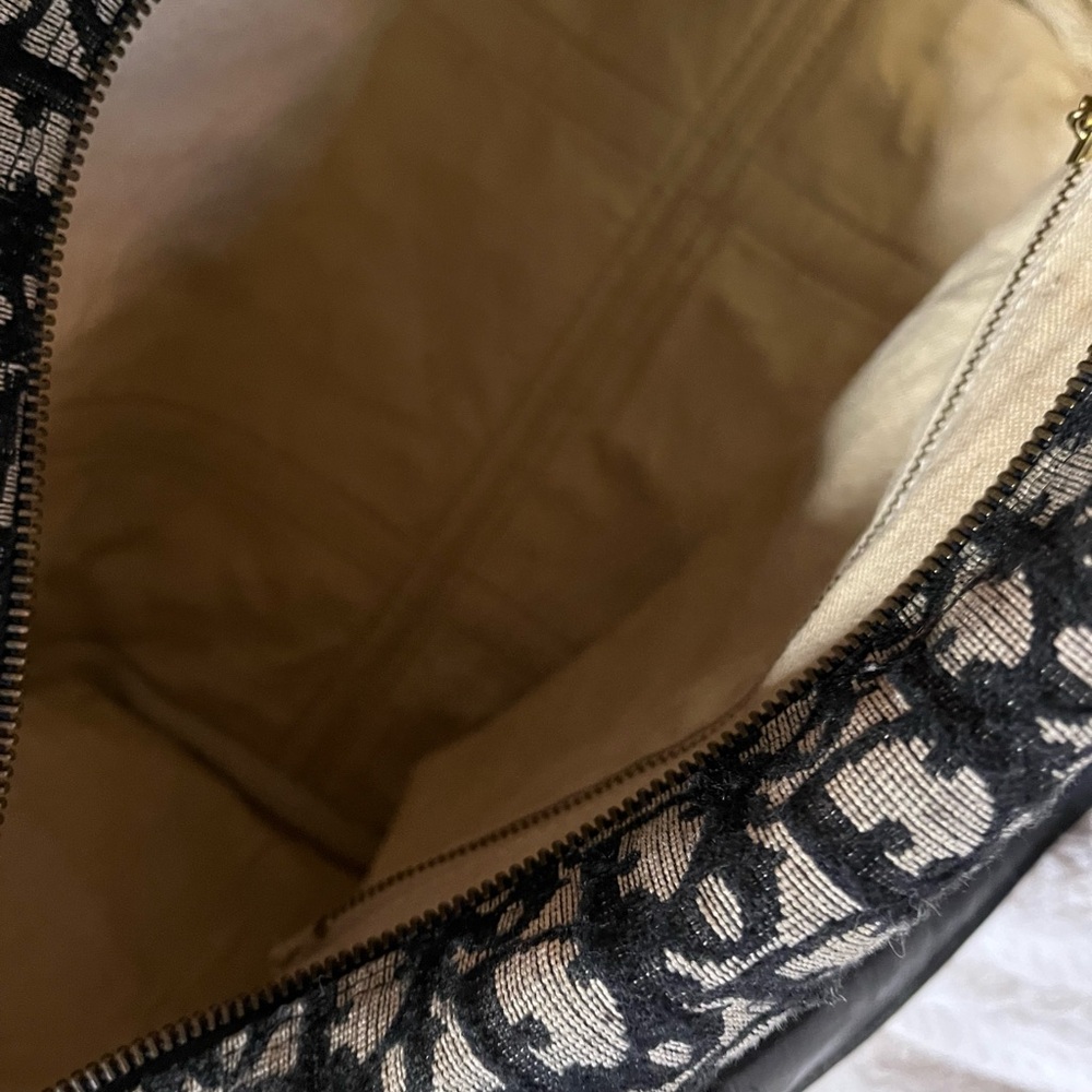 Vintage Blue and Tan monogram DIOR Bag 💖💖💖💖 - Picture 6 of 17